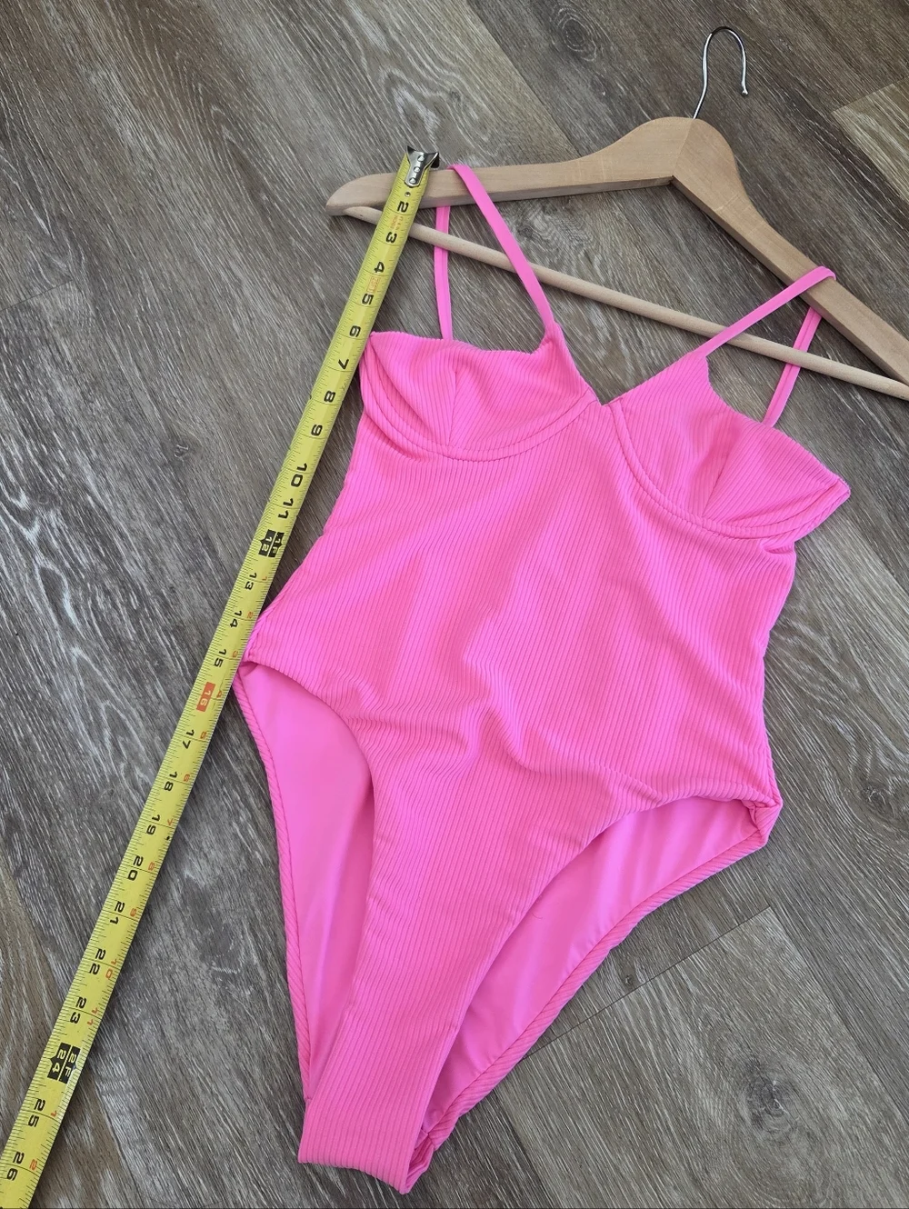 Frankies Bikinis Marie Ribbed Underwire One Piece Swimsuit NWT Vacay Resort HTF